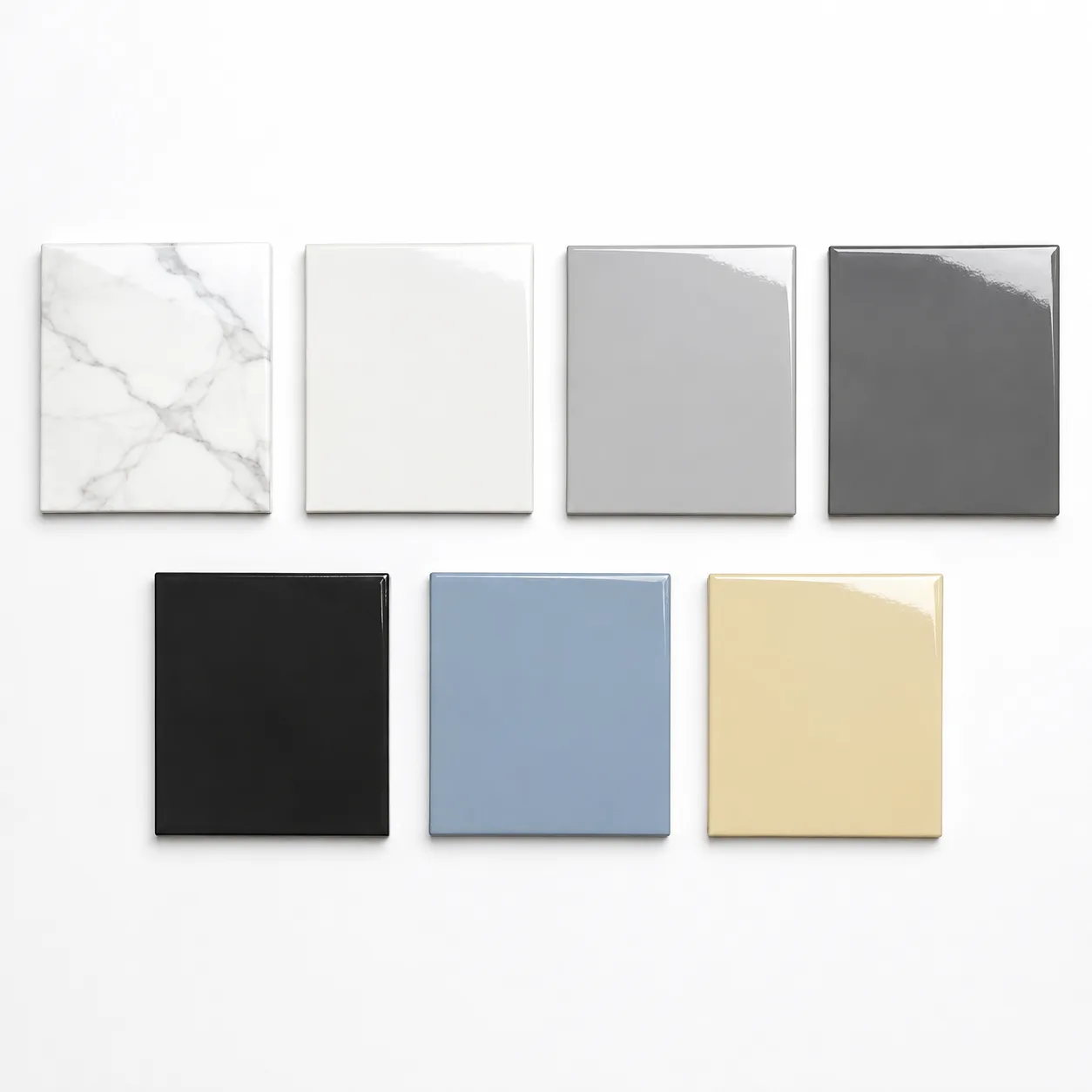 As 7 cores disponíveis do MarmoreFlex: mármore clássico, branco gelo, cinza claro, cinza escuro, preto grafite, azul serenity e amarelo claro